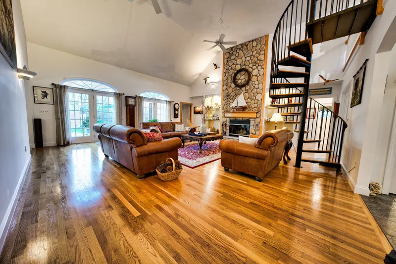 Living Spaces Remodeling Designs